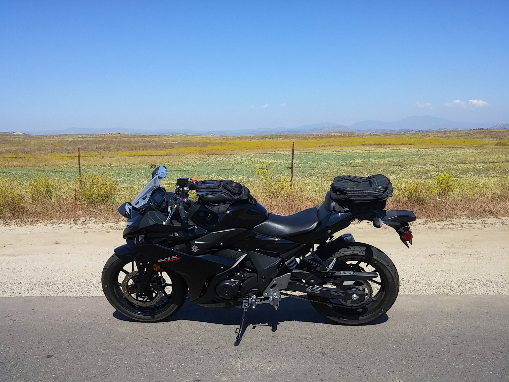 2018 SUZUKI GSXR250 in the SOCAL mountains